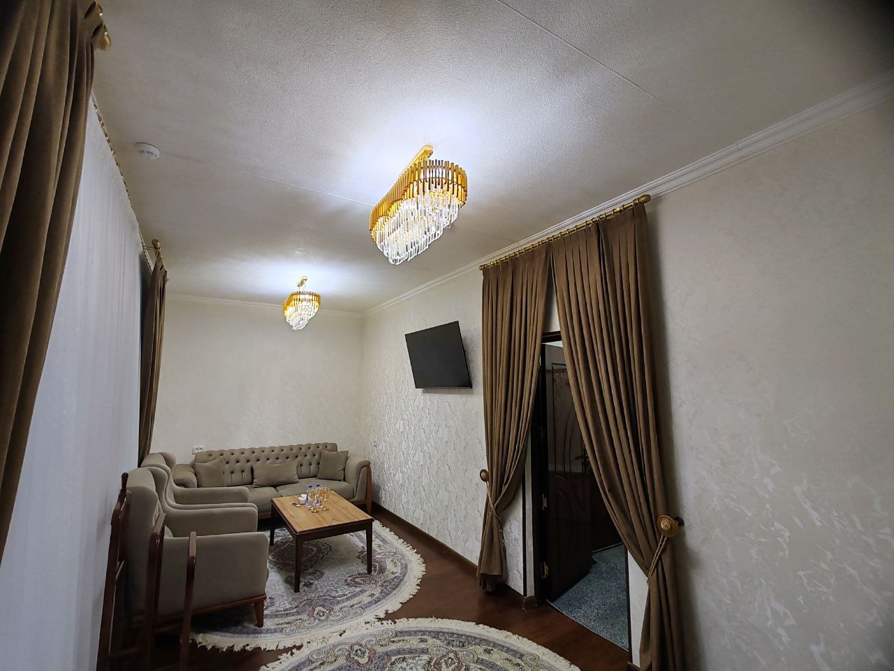 VIP-зал Shovot vokzali