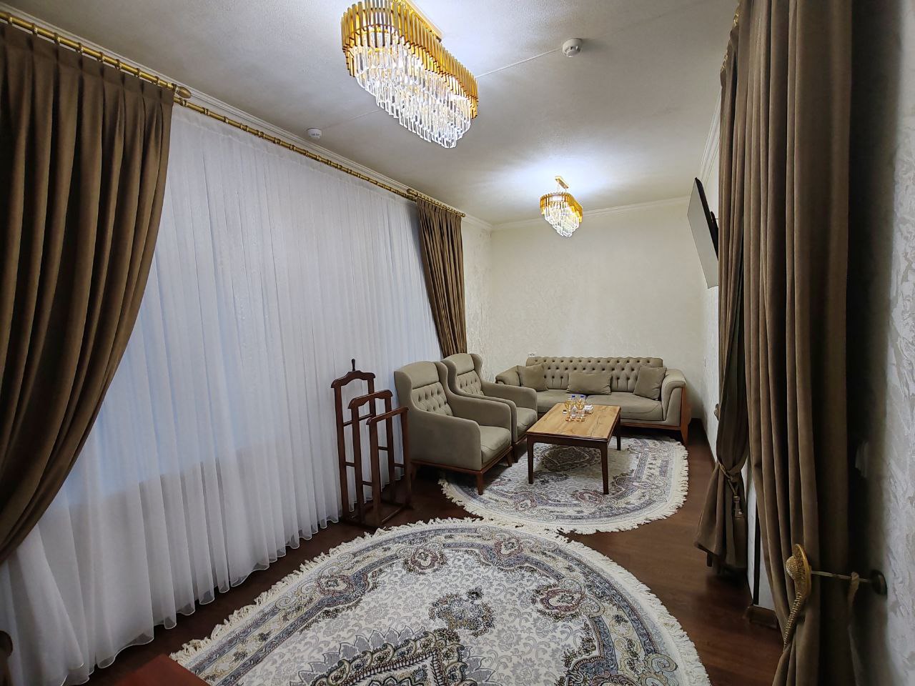 VIP-зал Shovot vokzali