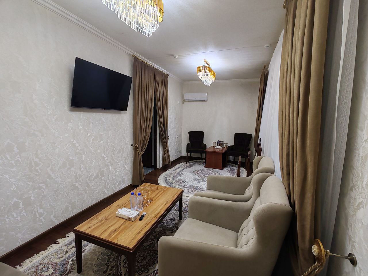VIP-зал Shovot vokzali