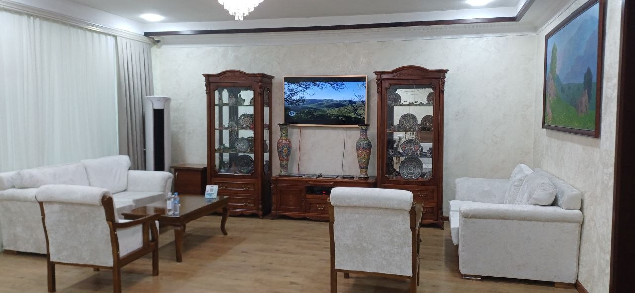 Фото Andijon temir yo'l vokzali